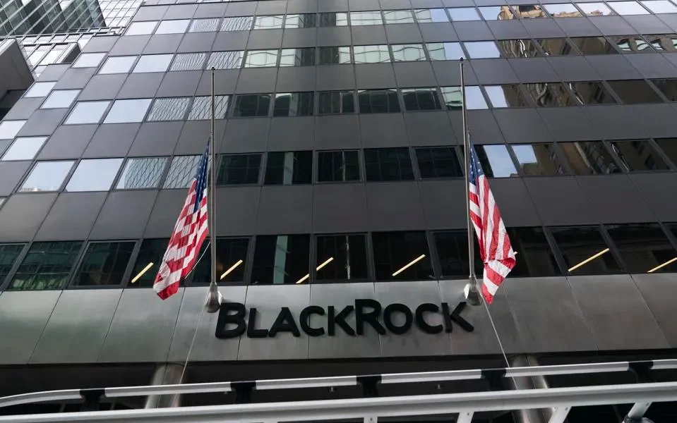 microsoft-and-blackrock-commit-$30-billion-to-ai-development,-powered-by-nuclear-innovation